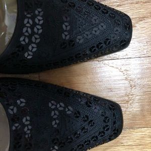 Black sequin Liz Claiborne shoes